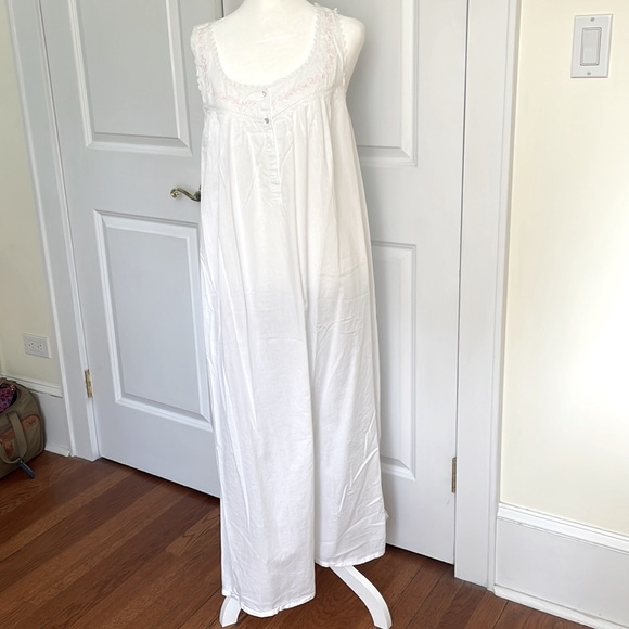 Intimates & Sleepwear Beautiful White Cotton Nightgown And Robe Set
